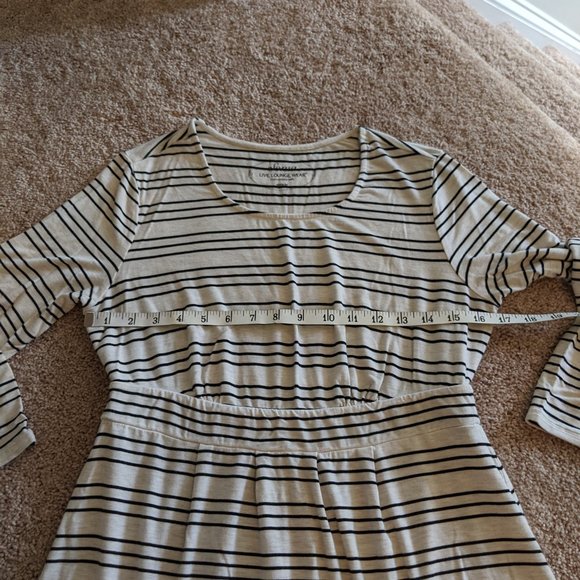 ⭐ Soma striped nightgown size Medium - Picture 10 of 11